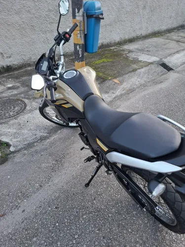 Vendo lander 250 xtz