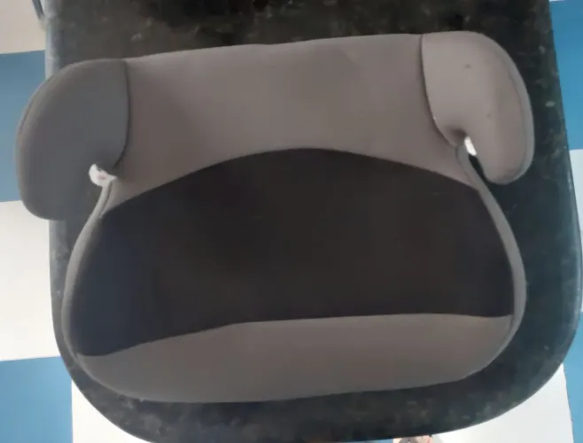Assento de Elevação Infantil para Carro (Booster)