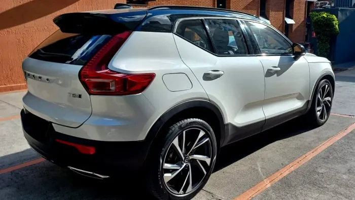 Volvo XC40 T-5 R-design 2.0 252cv AWD 2019