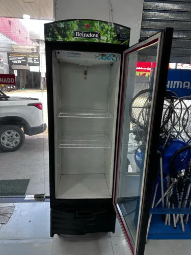 Vendo Freezer Vertical impecável