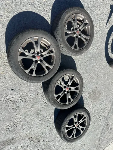Rodas 18