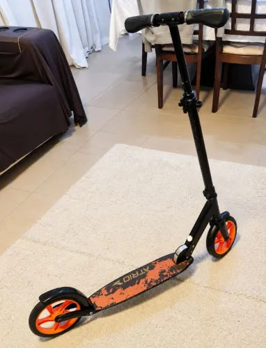 PATINETE ATRIO (SUPORTA ATÉ 100KG)