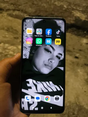 Redmi note 13 256gb acompanha carregador original turbo , aceito propostas
