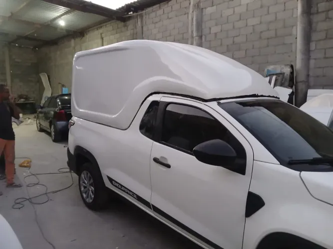 Fabricamos capota baú de fibra Fiat strada