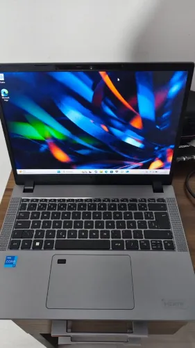 Notebook Acer Travelmate p2 14 i7 13th 16gb 512gb