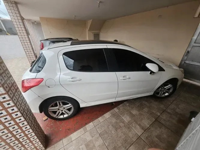 Peugeot 308 Feline 2.0 Flex 16V 5P Aut. 2013