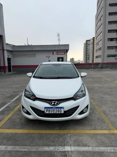 Hyundai HB20S C.style/c.plus1.6 Flex 16V Aut. 4P 2014