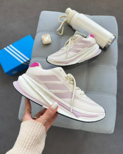 ADIDAS SUPER NOVA