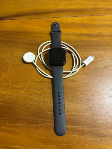 Apple watch séries 7 45mm + GPS em perfeito estado.