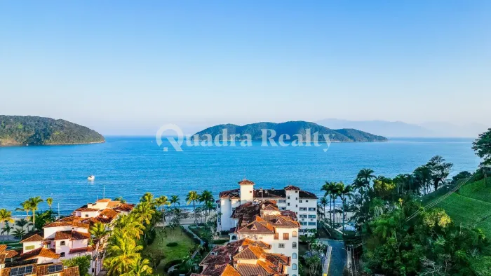 Apartamento no Condomínio Costa Verde Tabatinga com vista lateral para o mar