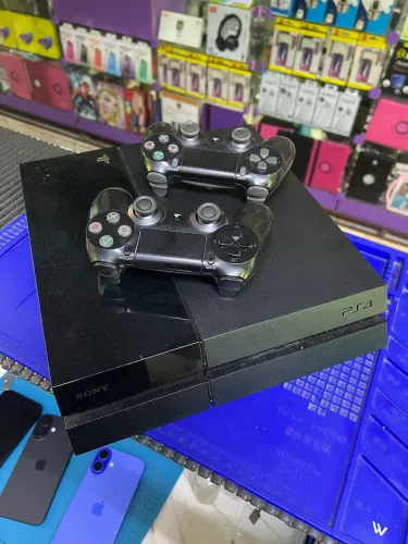 Play 4 500g FAT 2 controles 