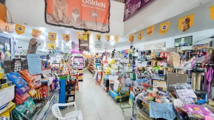 Imóvel para venda possui 216 metros quadrados com 1 quarto em Vila Isabel - Rio de Janeiro