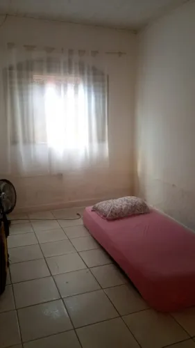 VENDO CASA TUCUMÃ COM 3 QUARTOS