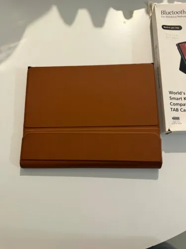 Capa e caneta TOMATE para iPad