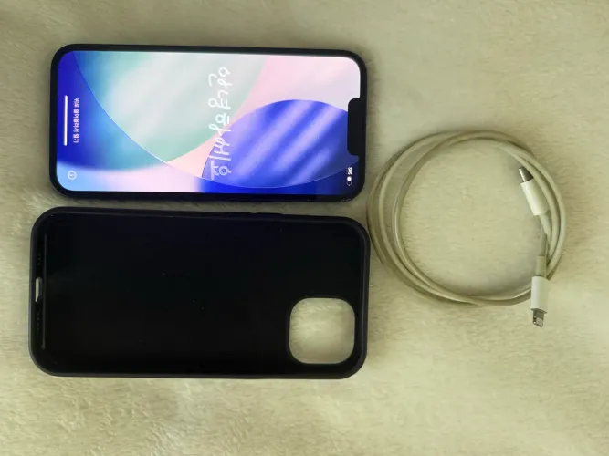 iPhone 13 256gb azul escuro