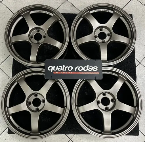 Roda aro 17 modelo advan