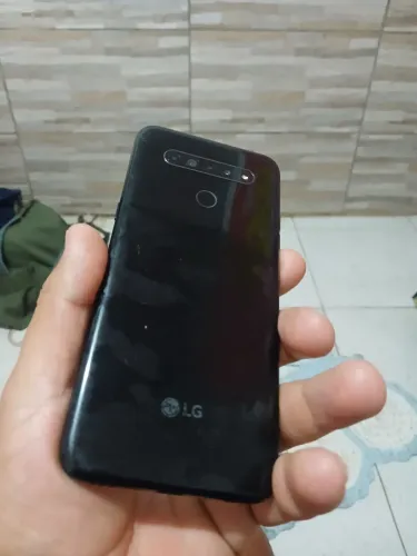Vendo LG k4 