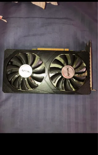 Placa de vídeo NOVA GTX 1650 COM LACRE!!