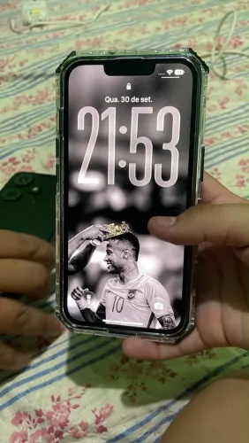 iPhone 13