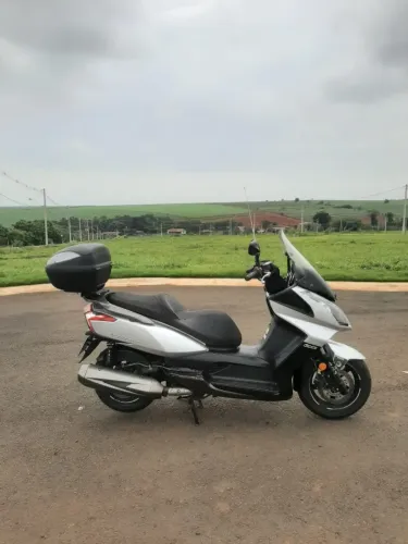 Kimco Downtown 300i 