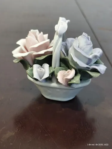 Cesto floral em Capodimonte