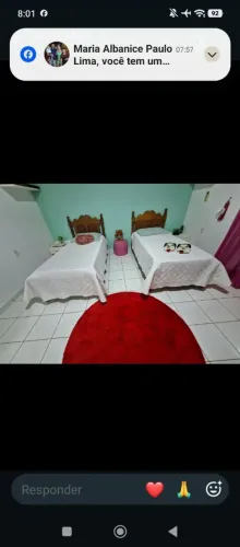 Vende se duas coma cerejeiras com os colchões
