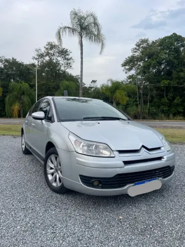 Citroen C4 GLX 2.0 Flex 16V 5P Aut. 2011