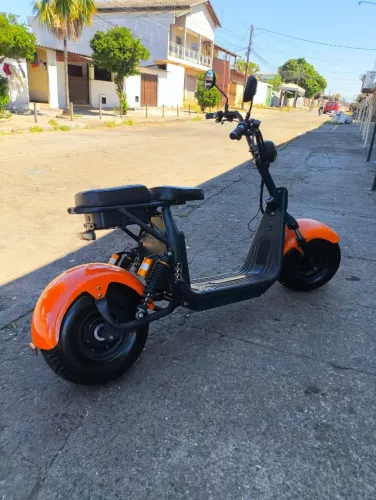 Scooter Elétrica x11 (bateria não presta)