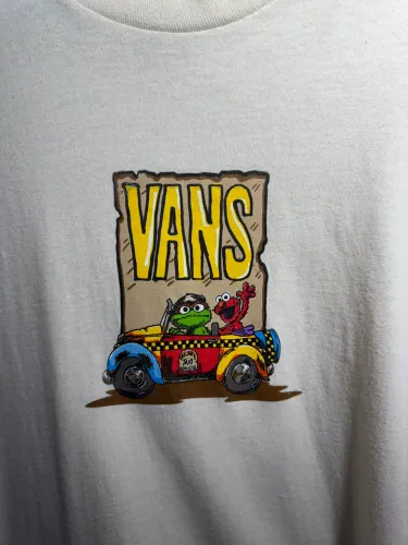 camiseta vans vila sesamo