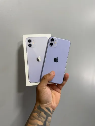 iPhone 11 impecável de 128gb todo original com caixa e todos os acessórios inclusos.