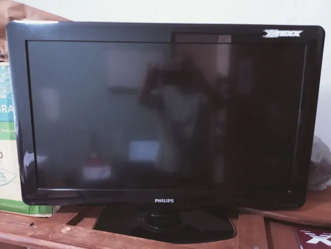 Tv philips 32 pol com defeito