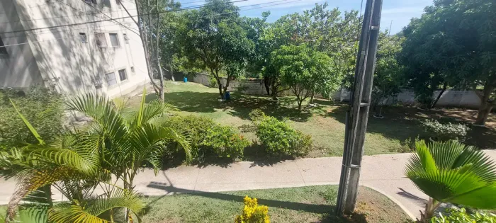 Imóvel para aluguel possui 58 metros quadrados com 2 quartos em Petrópolis - Maceió - AL