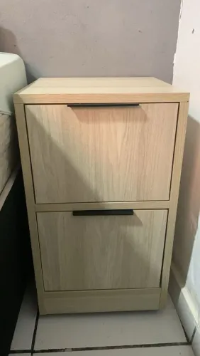 Vendo criado mudo