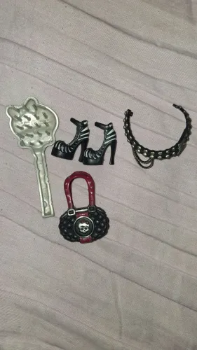 Kit de Acessórios Originais Frankie Stein G1 - Monster High