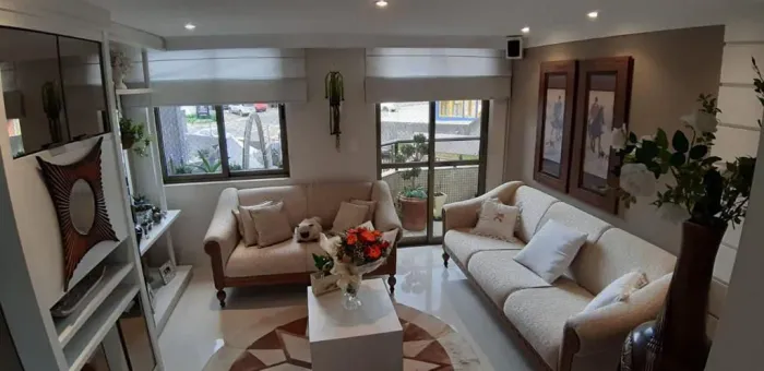 APARTAMENTO com 4 dormitórios à venda com 387m² por R$ 2.200.000,00 no bairro Conradinho -