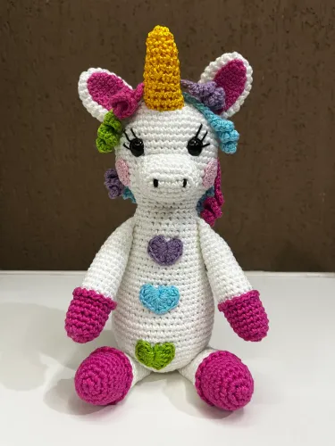 PRONTA ENTREGA Unicórnio em Crochê Amigurumi Pelúcia Artesanal Rosa Branco