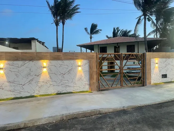 Aluga-se casa na praia