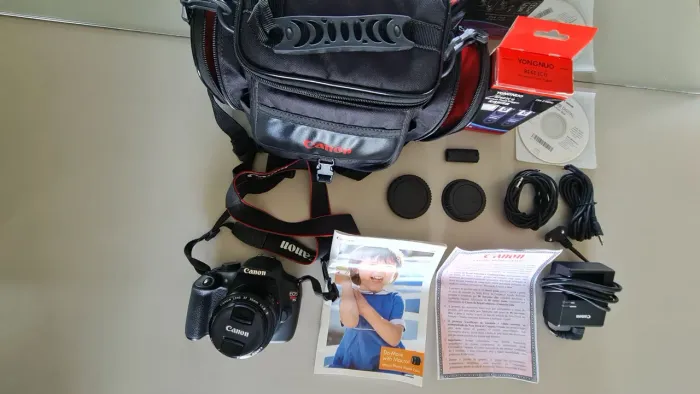 Câmera Canon EOS Rebel T5i Kit Completo - Excelente Estado