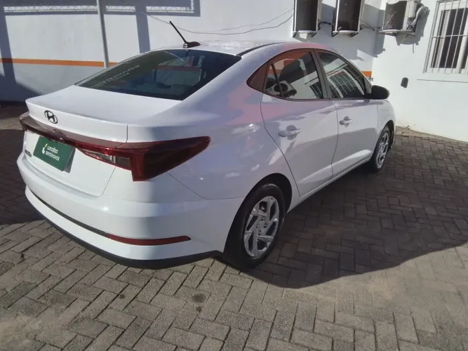 Hyundai HB20S Comfort Plus 1.0 TB Flex 12V Mec. 2025