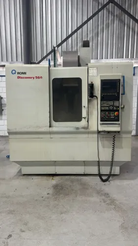 Centro de Usinagem CNC Discovery 560 Marca Romi