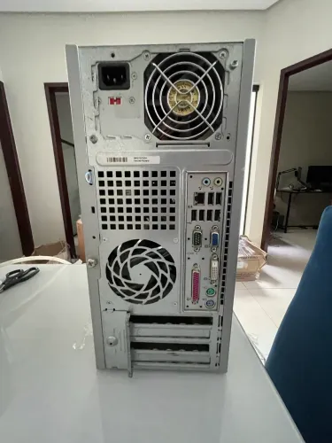 Computador HP Compaq Desktop - R$ 250