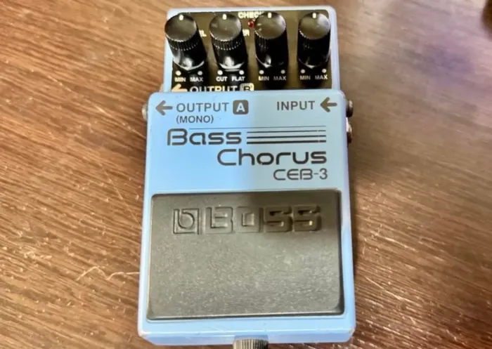 Pedal Boss Ceb3 Bass Chorus 