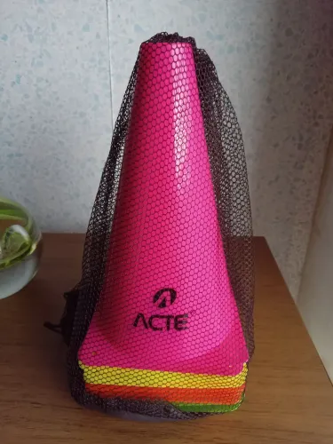 CONES PARA ATIVIDADES - ALTURA DO CONE 24 cm - USADO