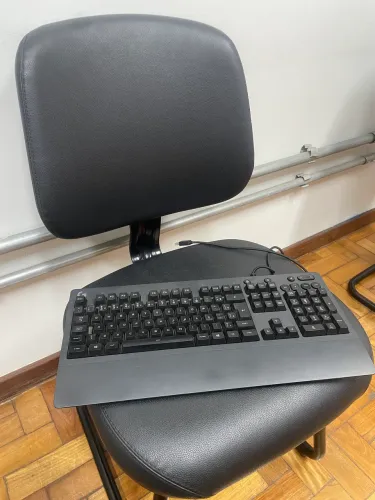Teclado logitech G213 padrão ABNT2