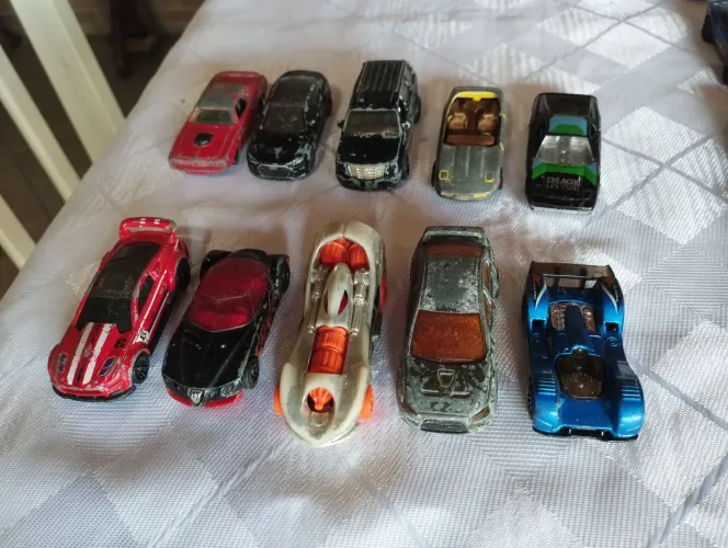 Lote 2 carrinhos da Hotwheels