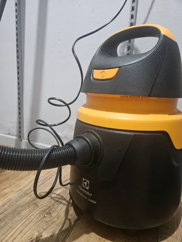 Aspirador Electrolux AcquaPower 18l