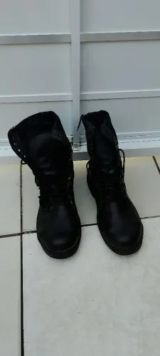 Coturno militar usado!