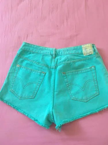 Short Animale n° 42, excelente estado. Lindo!!!