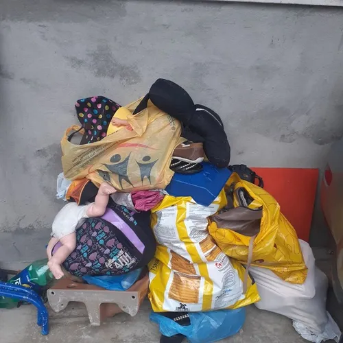 Tenho lote para bazar vendo 