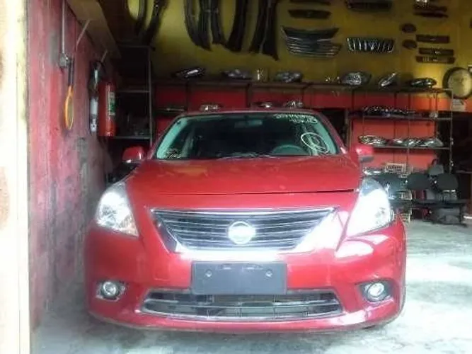 Sucata versa.
